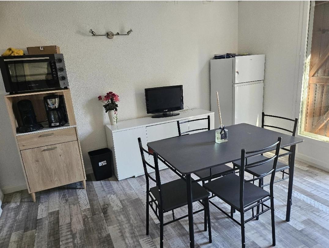 Maison Totalement Renovee A Marseillan - 6 Couchages - Pres De L'Etant De Thau Esterno foto